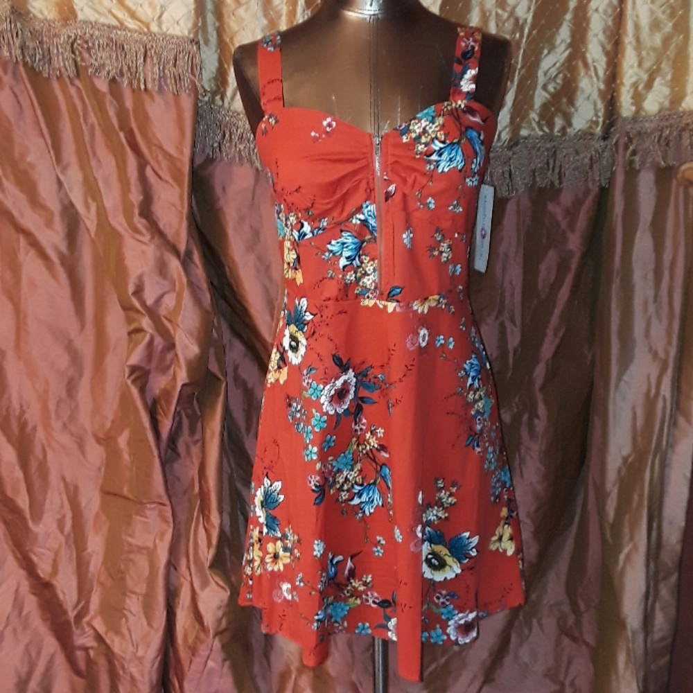 ** Wishful Park Midi Flora Print Dress Elastic Red